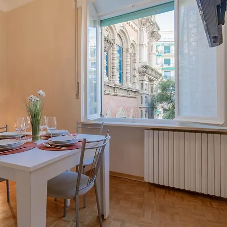 H11 House Casino - Vista * Sanremo