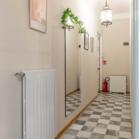 Apartment H11 House Casino - Vista